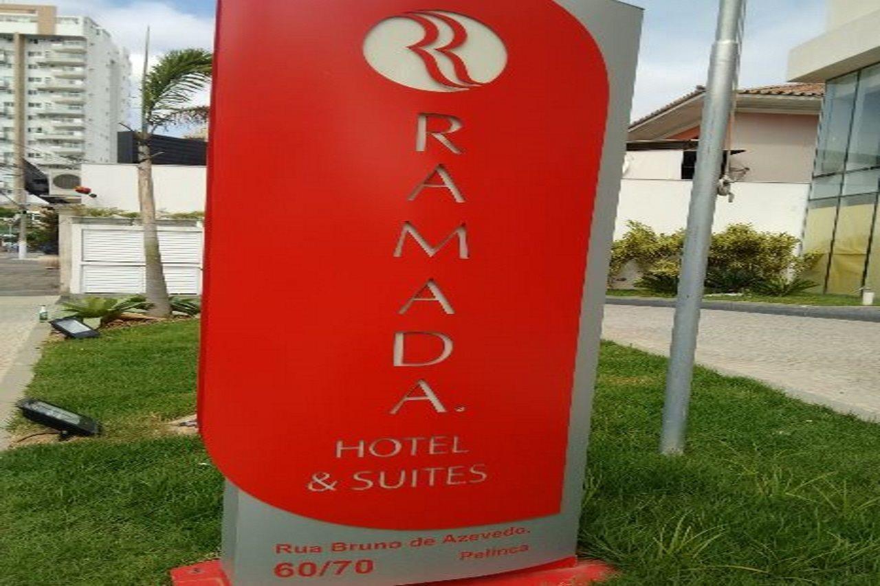 Ramada Hotel&Suites Campos Pelinca Campos dos Goytacazes Exterior foto
